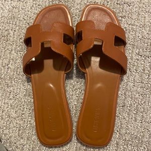 Nude Sandals (Hermès Dupe)
